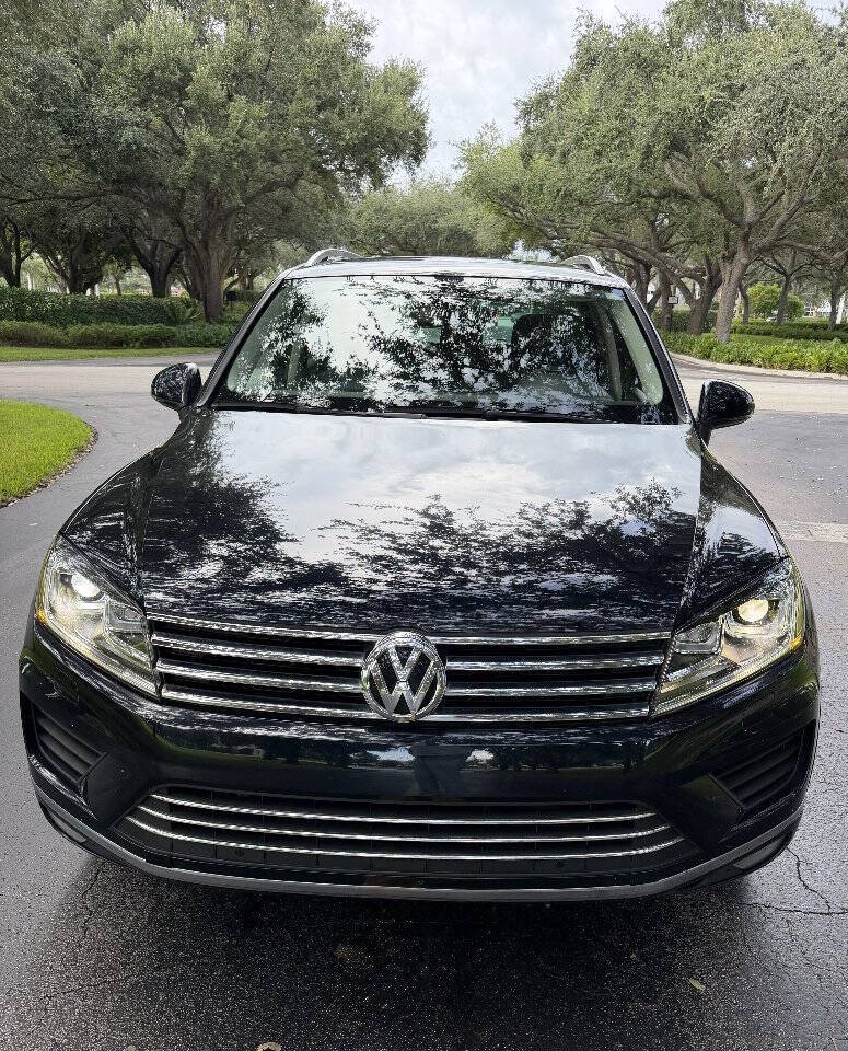 2016 Volkswagen Touareg, photo 3