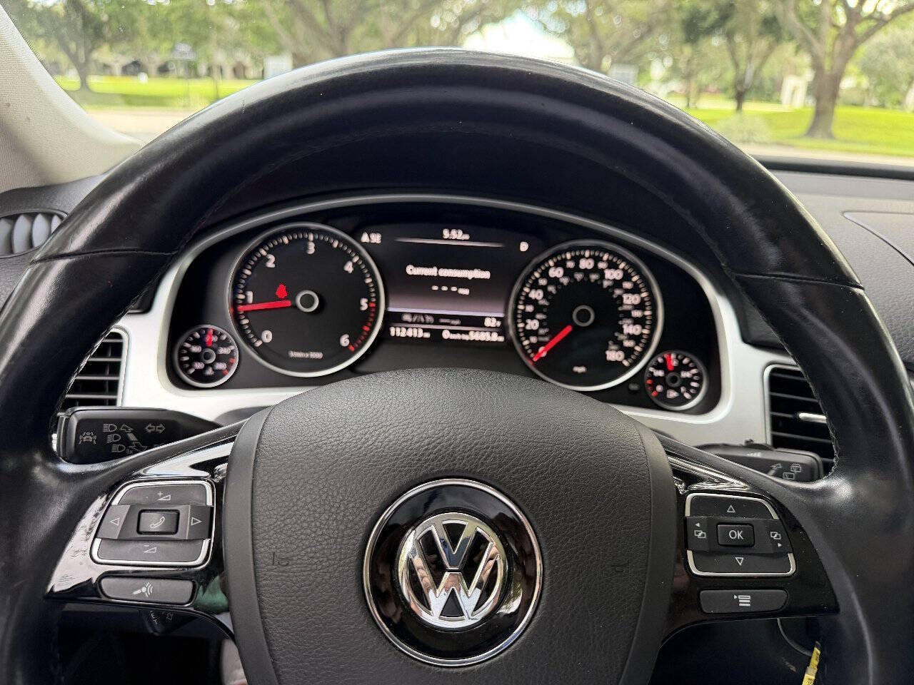 2016 Volkswagen Touareg, photo 8