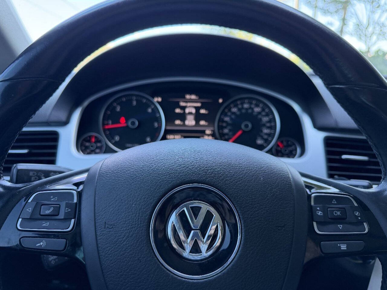 2012 Volkswagen Touareg, photo 10