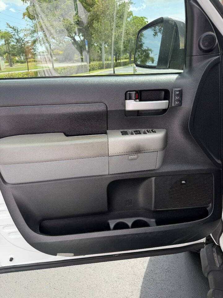 2008 Toyota Tundra, photo 19