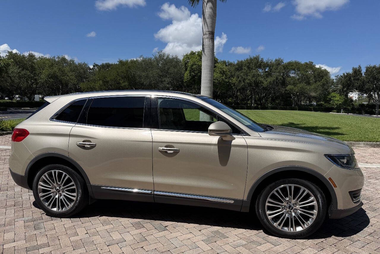 2017 Lincoln MKX, photo 2