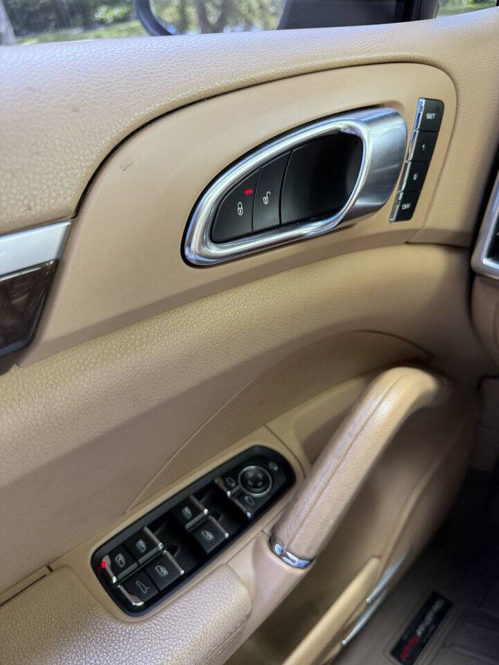 2012 Porsche Cayenne, photo 17