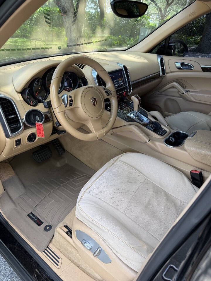 2012 Porsche Cayenne, photo 11