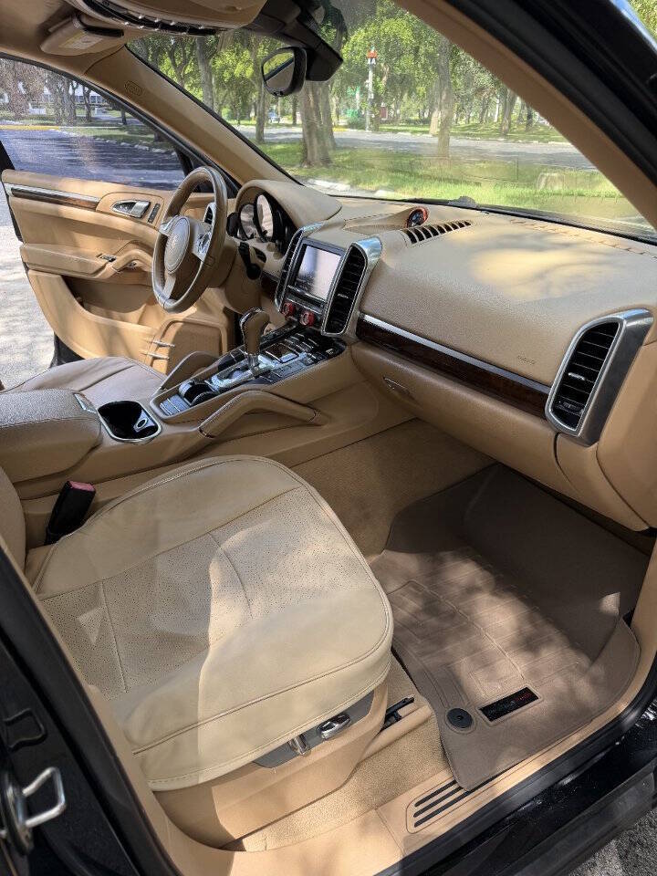 2012 Porsche Cayenne, photo 13