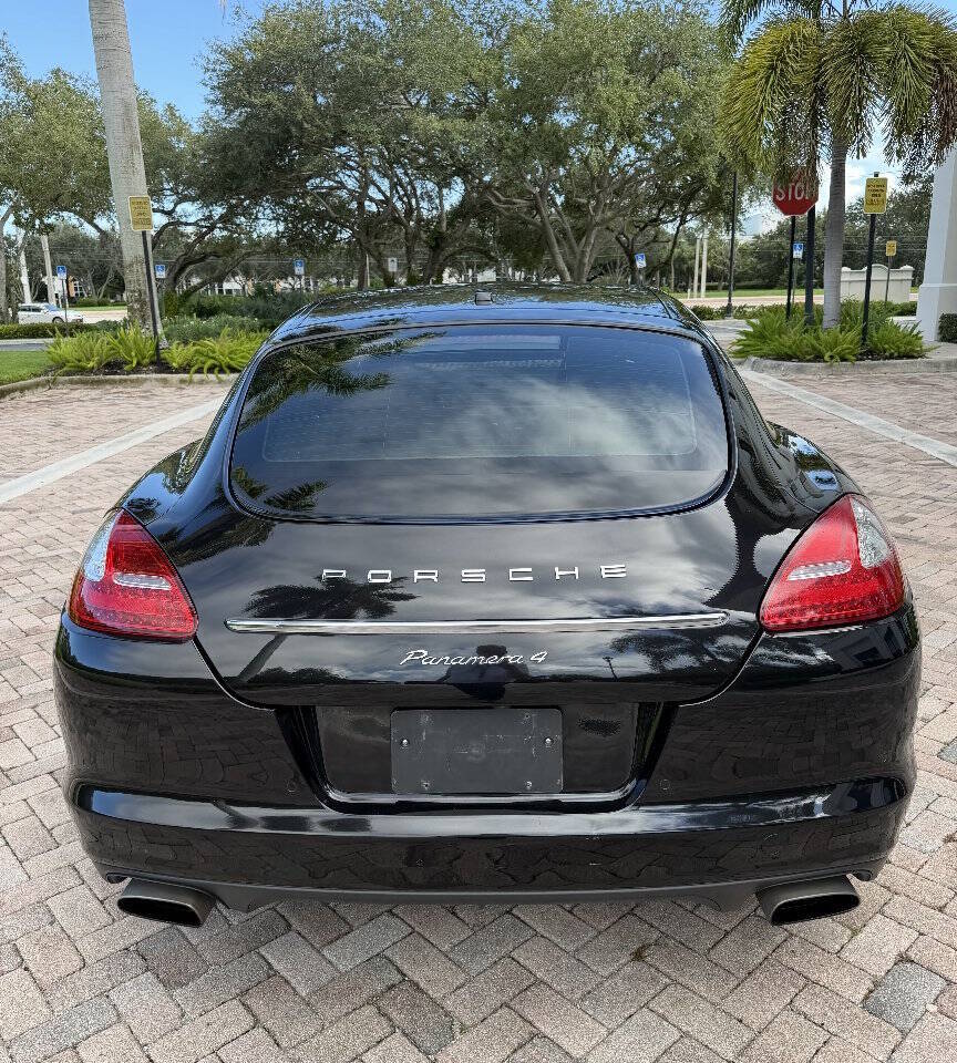 2012 Porsche Panamera, photo 4