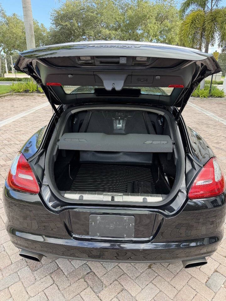 2012 Porsche Panamera, photo 16