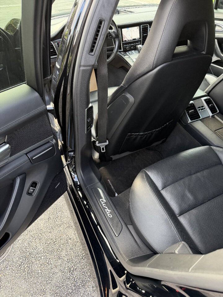 2013 Porsche Panamera, photo 15