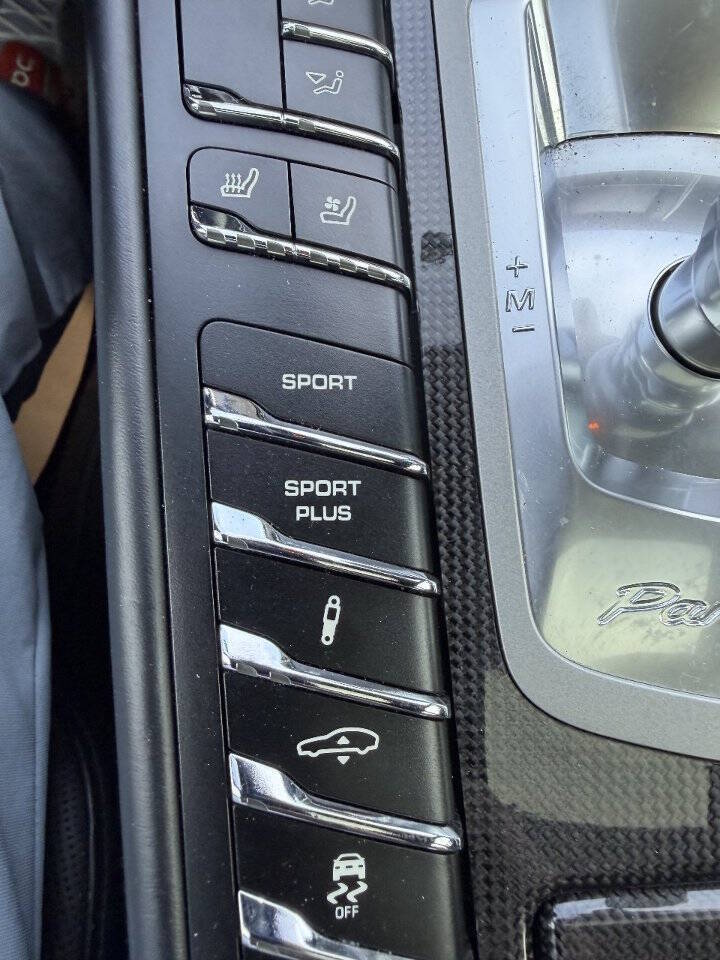 2013 Porsche Panamera, photo 24