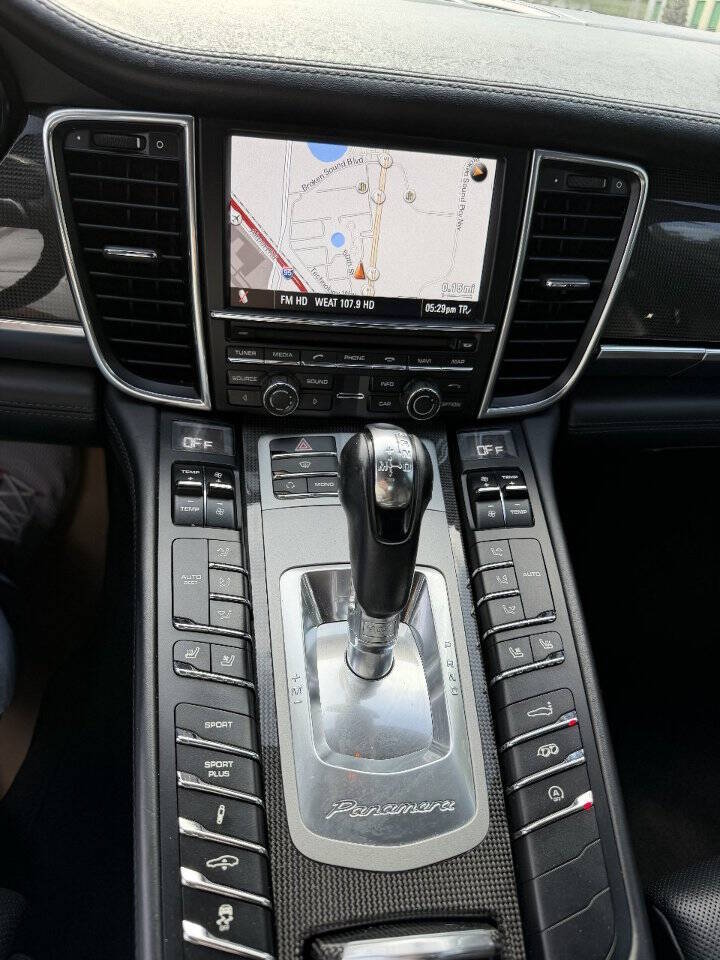 2013 Porsche Panamera, photo 10