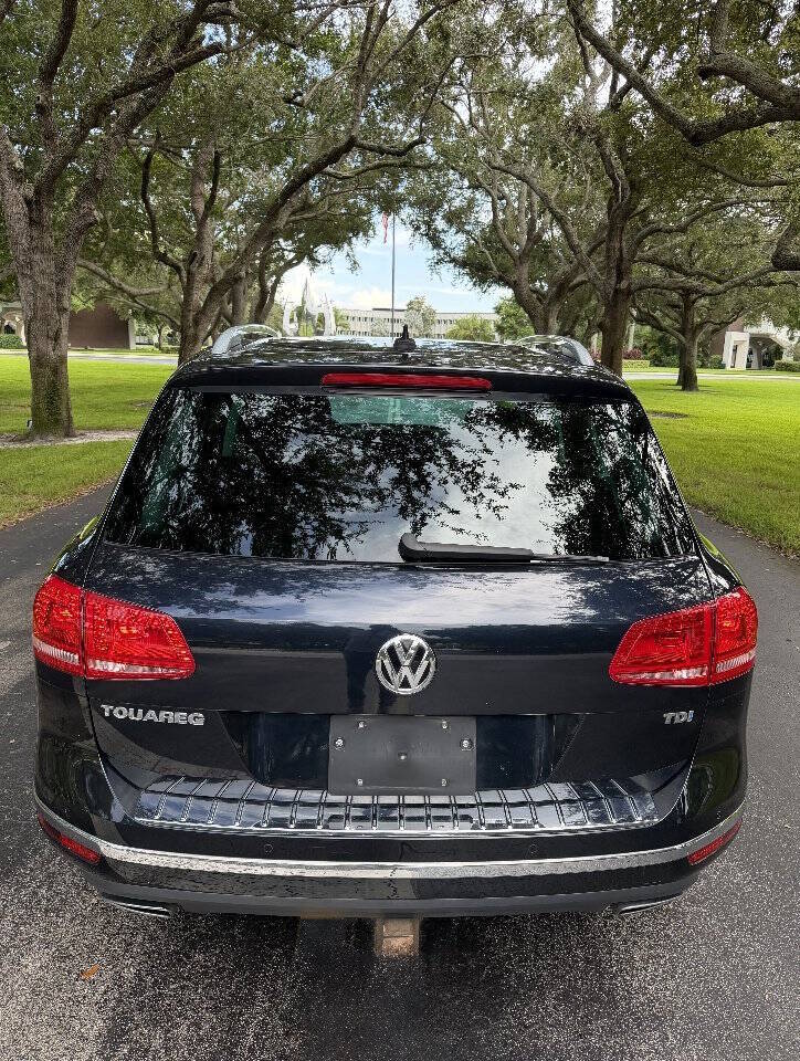 2016 Volkswagen Touareg, photo 7