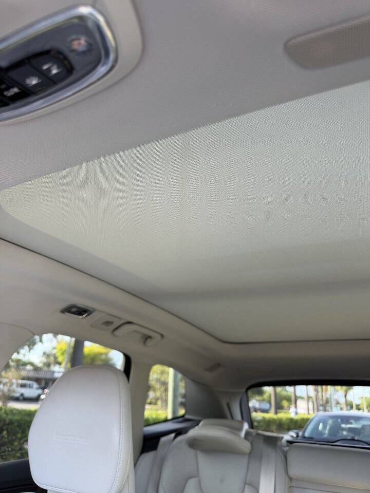 2019 Volvo XC60, photo 11