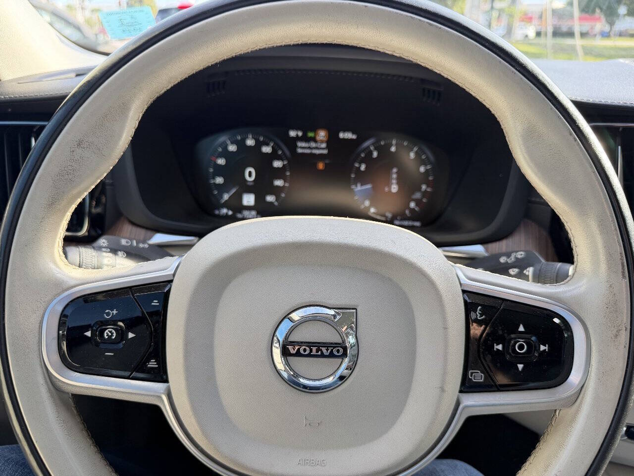 2019 Volvo XC60, photo 8