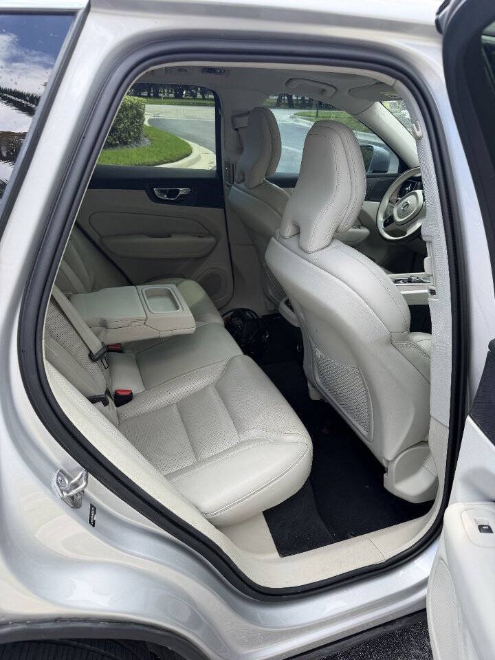 2016 Volvo XC90, photo 18