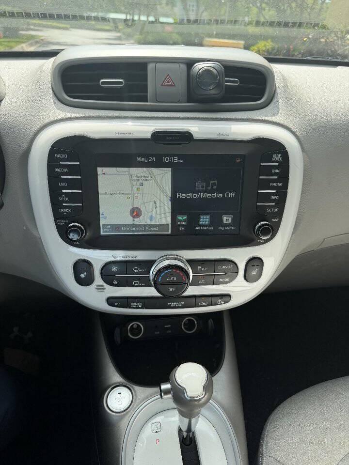 2016 Kia Soul EV, photo 7