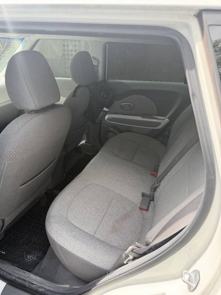 2016 Kia Soul EV, photo 12